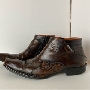 Robert Wayne Leather Ankle Boots
